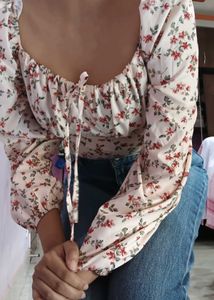 Chic Floral Print Puff Sleeve Top