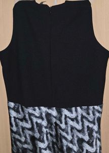 Elegant Black &amp; White Ethnic Gown