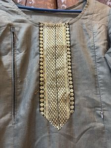Stylish Grey feedings Kurti