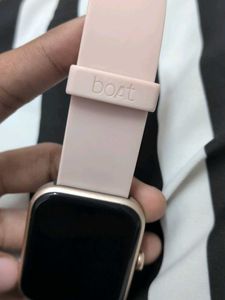 ⛵⌚BoAt Xtend Smartwatch - Pink Band