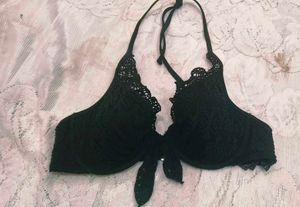 H&amp;M Blackcuresia Lace Bikini set