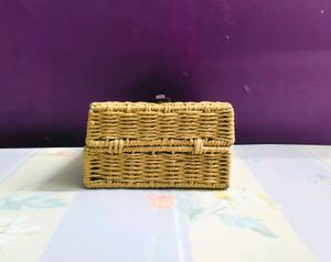 🍂 Woven Straw Handbag with Beaded Handle 🍂