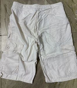 GAP White Cargo Shorts🤍