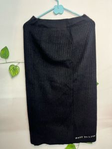 Ribbed Knit Midi Skirt