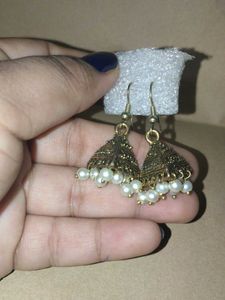 Set of 4 Trendy Earrings