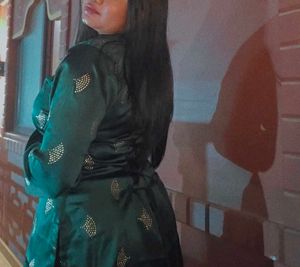 Stunning Emerald Green Kurta Set with Embellishmen