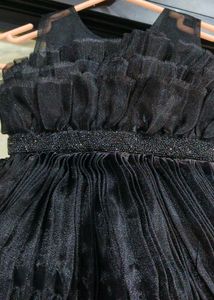 Cute Black Dress