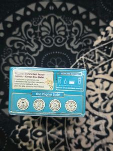 Pilgrim Hydra Glow Moisturizer