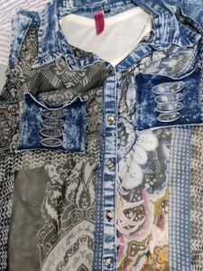 Unique Patchwork Denim &amp; Print Sleeveless Top