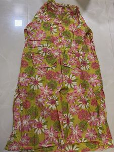Vibrant Floral Print Cotton Kurta with pocket