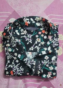 Floral Print Button-Up Blouse