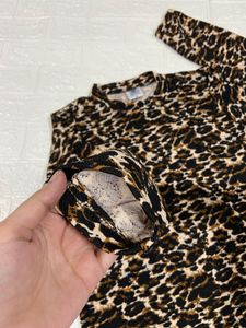 Women Tiger Print Top