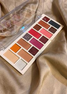 nude, glitter shimmer eyeshadow palette