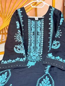 Pakistani suit