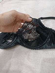 Elegant Black Lace Bra
