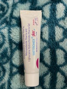 metrohex Gel for teeth problems