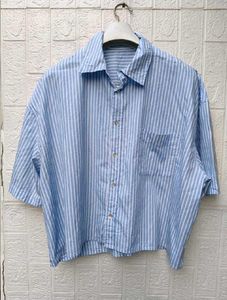 New with tag Striped Cropped Button-Up Shirt