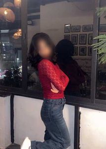 Chic One-Shoulder Lace Top