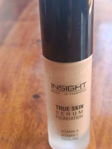Insight True Skin Serum Foundation