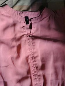 Chic Pink Ruffle Sleeve Mini Dress