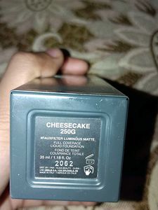 Huda Beauty Foundation