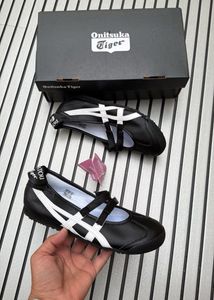 Onsika Tiger Belly Ladies sandal