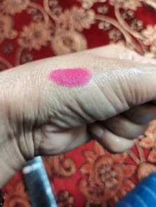 Mama Earth Lipstick