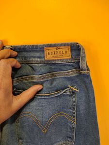 Stylish Damaged Jeans