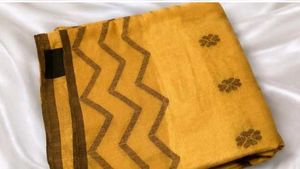 Elegant Mustard Bengali Saree with Floral Print