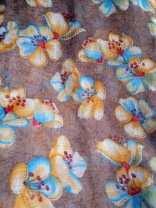 used lenin Beautiful Floral Saree. without blouse