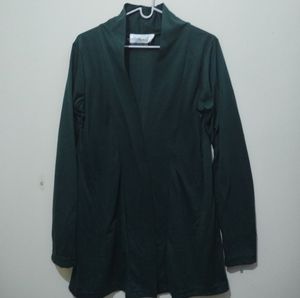 Entease dark green Shrug or cover up