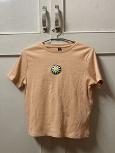 Ribbed Peach Crop Top with Daisy Patch