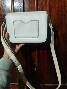 Elegant White Crossbody Bag