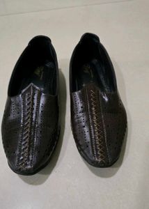 Boys Brown Perforated Lace-Up Loafer