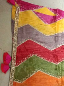 Vibrant Zigzag Dupatta with Tassels