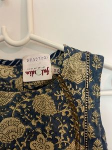 Beautiful Blue Floral Print Kurta