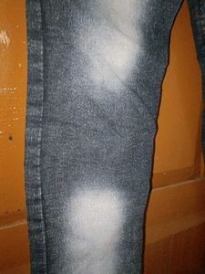Stylish Blue Washed Jeans