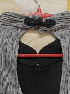 Stylish Grey Textured Sleeveless Blouse