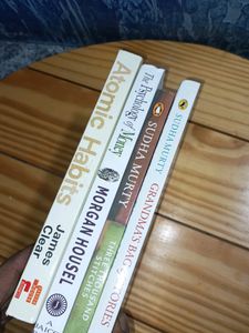 4 International Bestseller Books Set