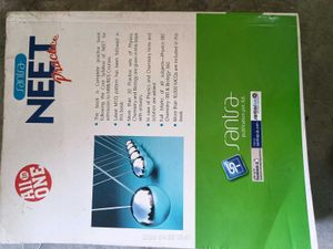 Santra NEET Practice Book 2017
