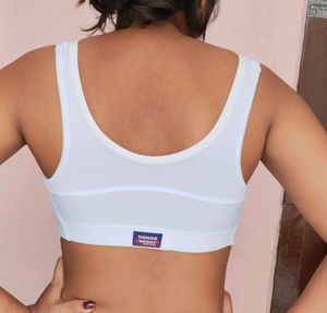 Comfortable White Sports Bra