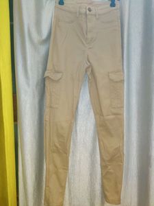 H&amp;M Cargo Skinny Jeans