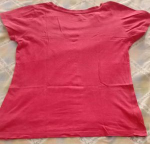 red colour t shirt for girls or boys