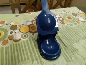 Blue Ravioli and Dumpling Maker