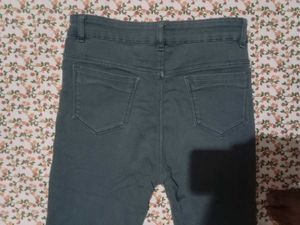 Stylish Grey Skinny Fit Jeans