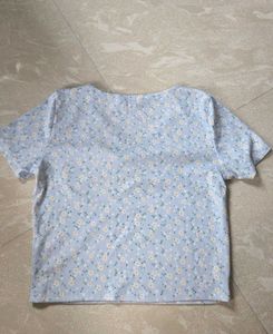 Cute Baby Blue Floral Crop Top