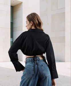 🖤 Black crop shirt with criss-cross design🖤