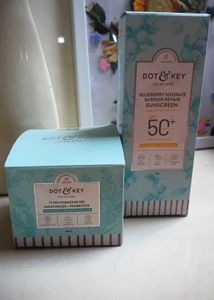 Dot & Key 72hr gel moisturizer