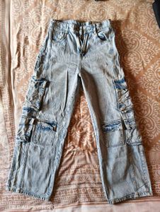women ’s Cargo Jeans | Size 32 | Trendy &amp; Stylish