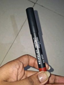 Matte Lip crayon